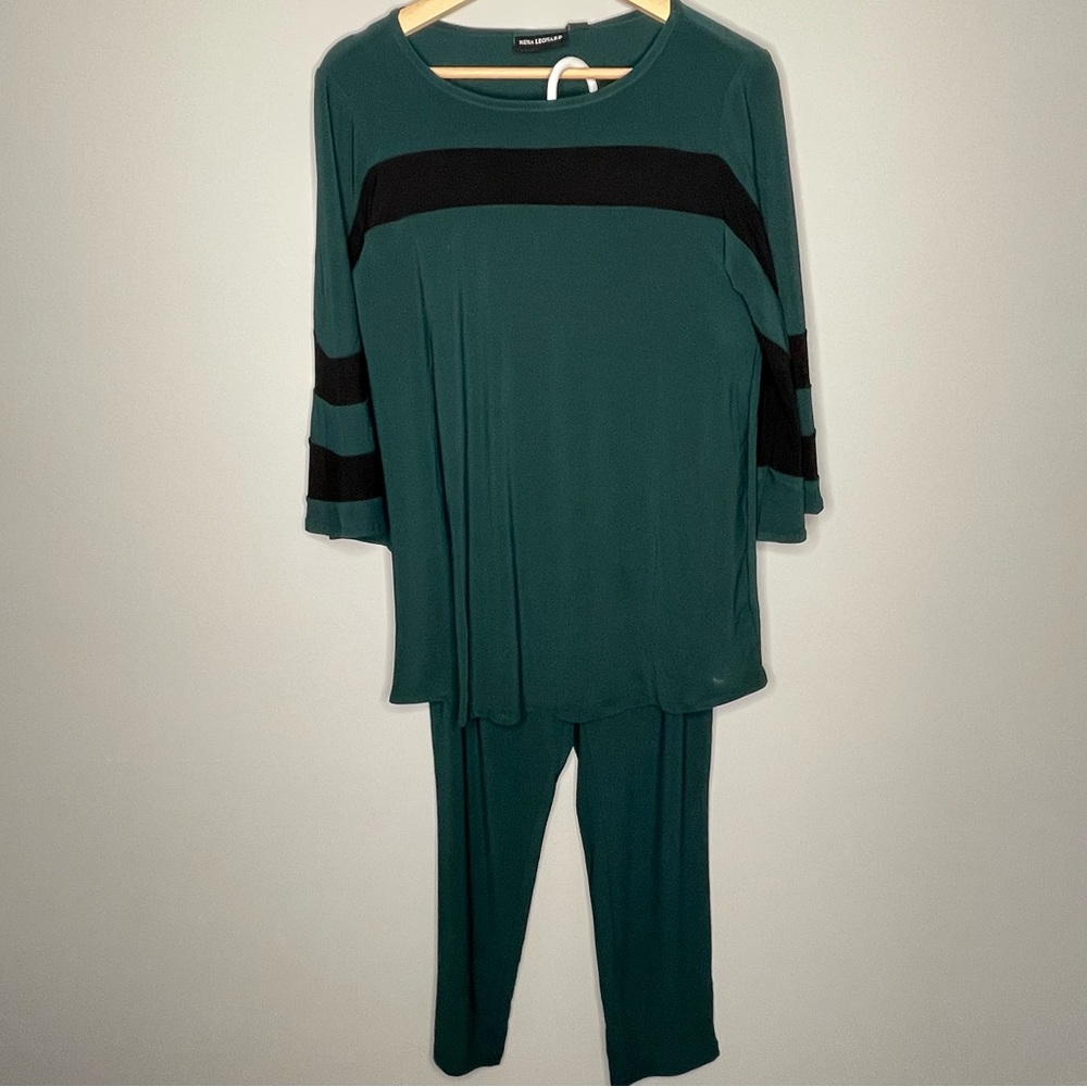 Women’s new Nina Leonard Miracle Matte Jersey 2 piece outfit size‎ small
